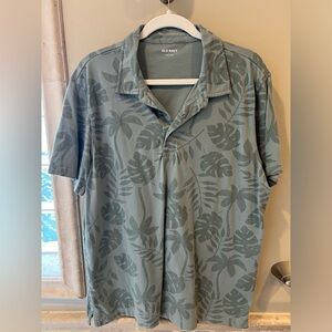 Men’s Old Navy green polo size L tropical inspired